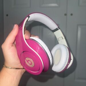 Pink Beats by Dre